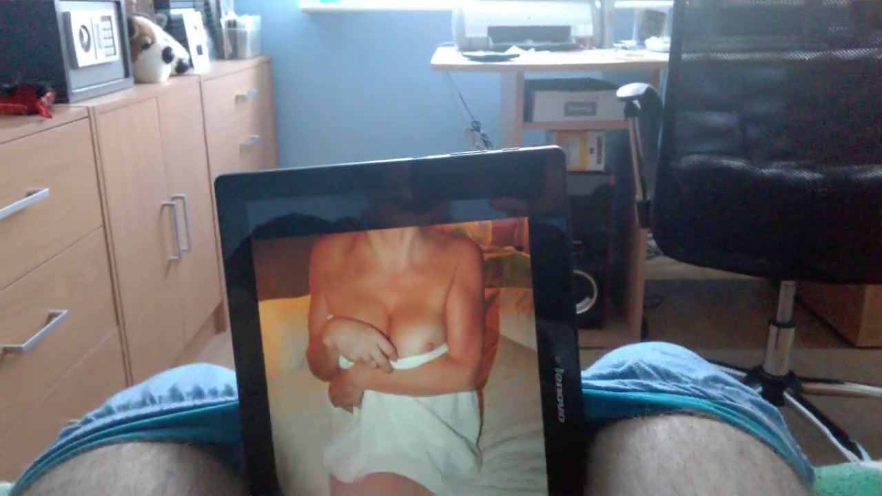 gallivanting around naked in public unreal home video