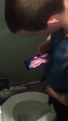 Dude got sexting on snapchat