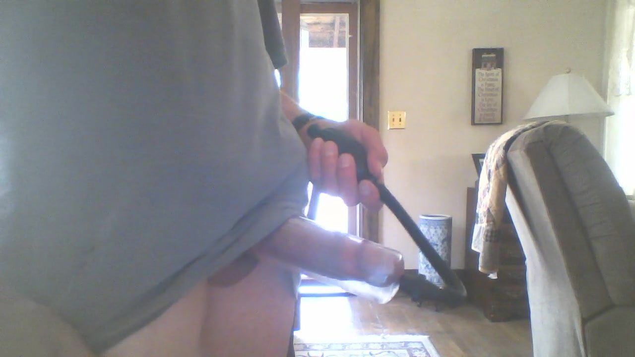 Pumping my Cock