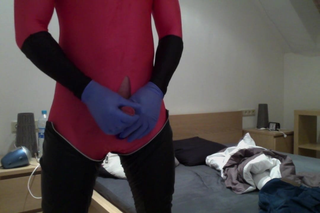 Wearing Lycra and Latex with cumshoot!
