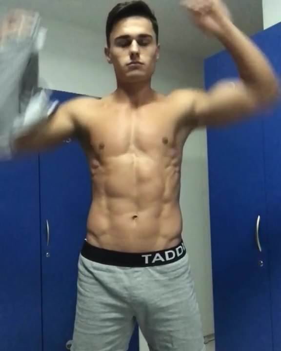 Show abs perfect 
