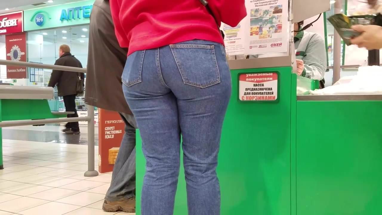 Big ass near cashbox
