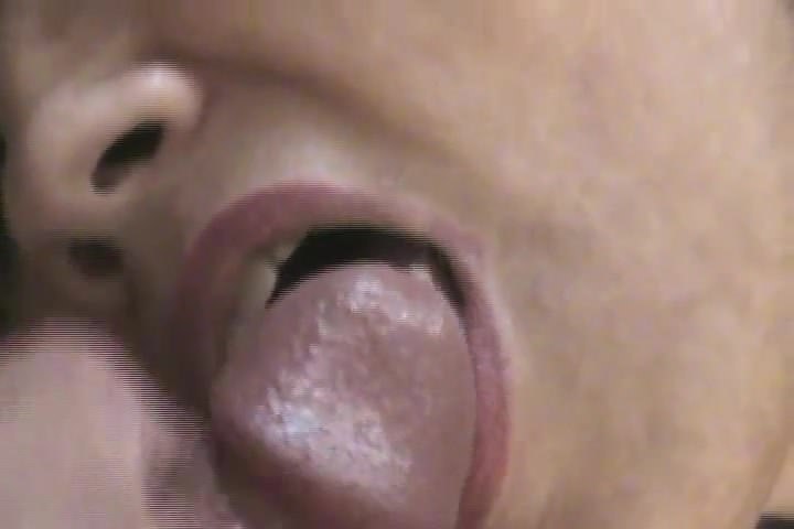 blowjob & cumshot in the mouth direct