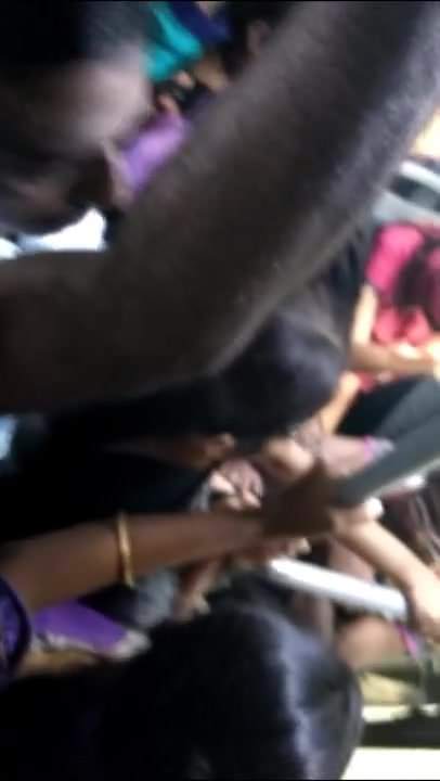 Chennai Bus Crowds - 07 - Uncle enjoying software girls
