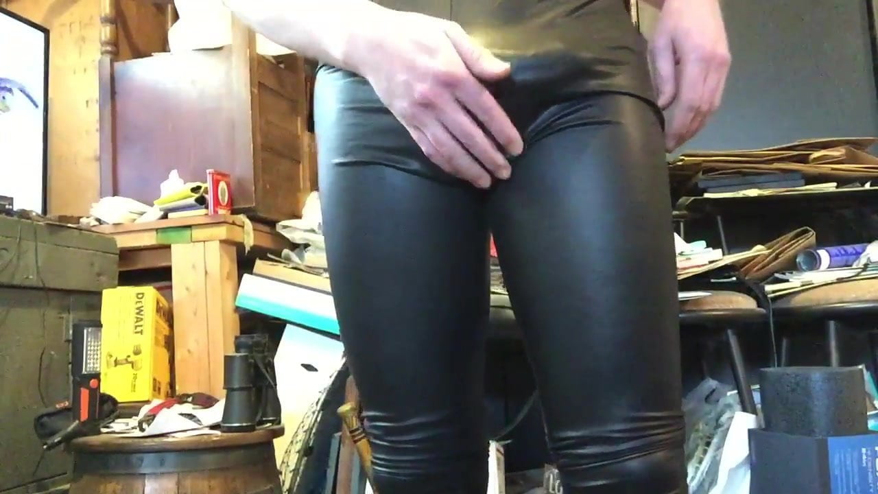 Horny in leggings