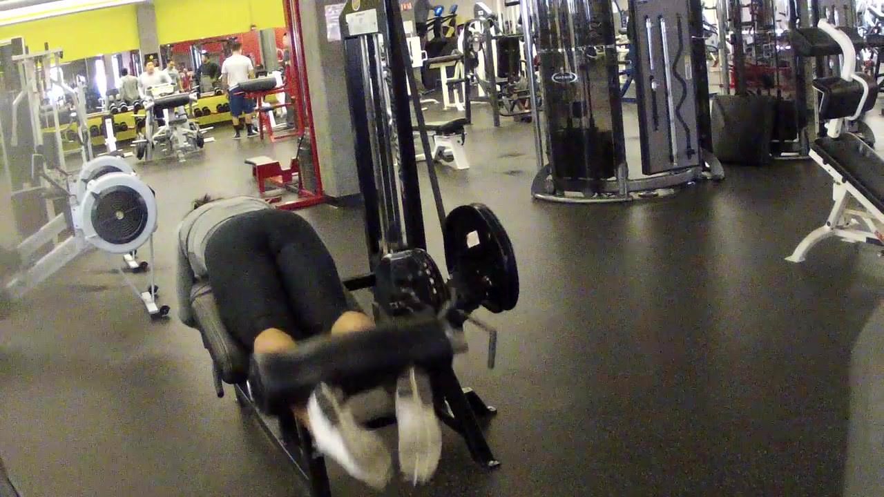 jacking in my pants at the gym 3