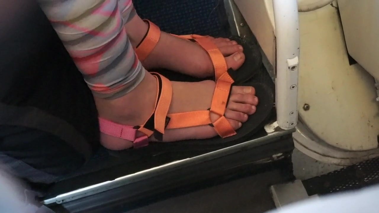 Foot-fetish travel 01