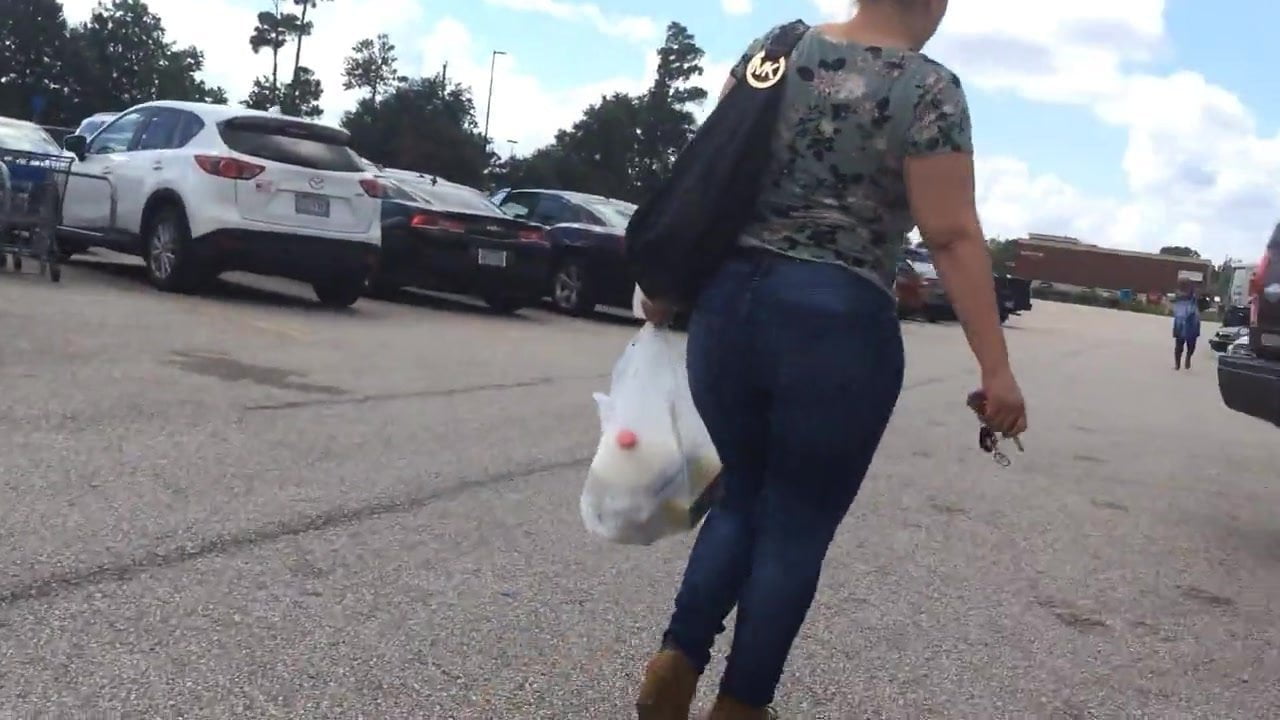 Latina Milf walking in Jeans