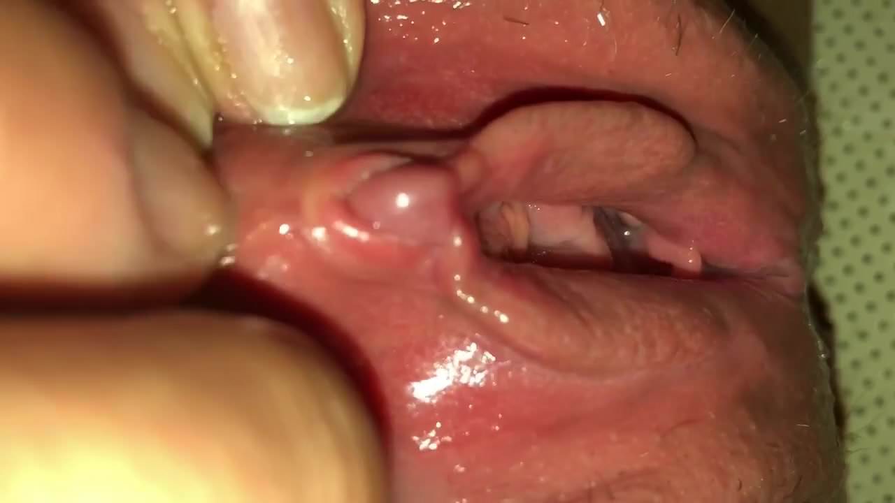 Masturbating and Squirting in Oakville