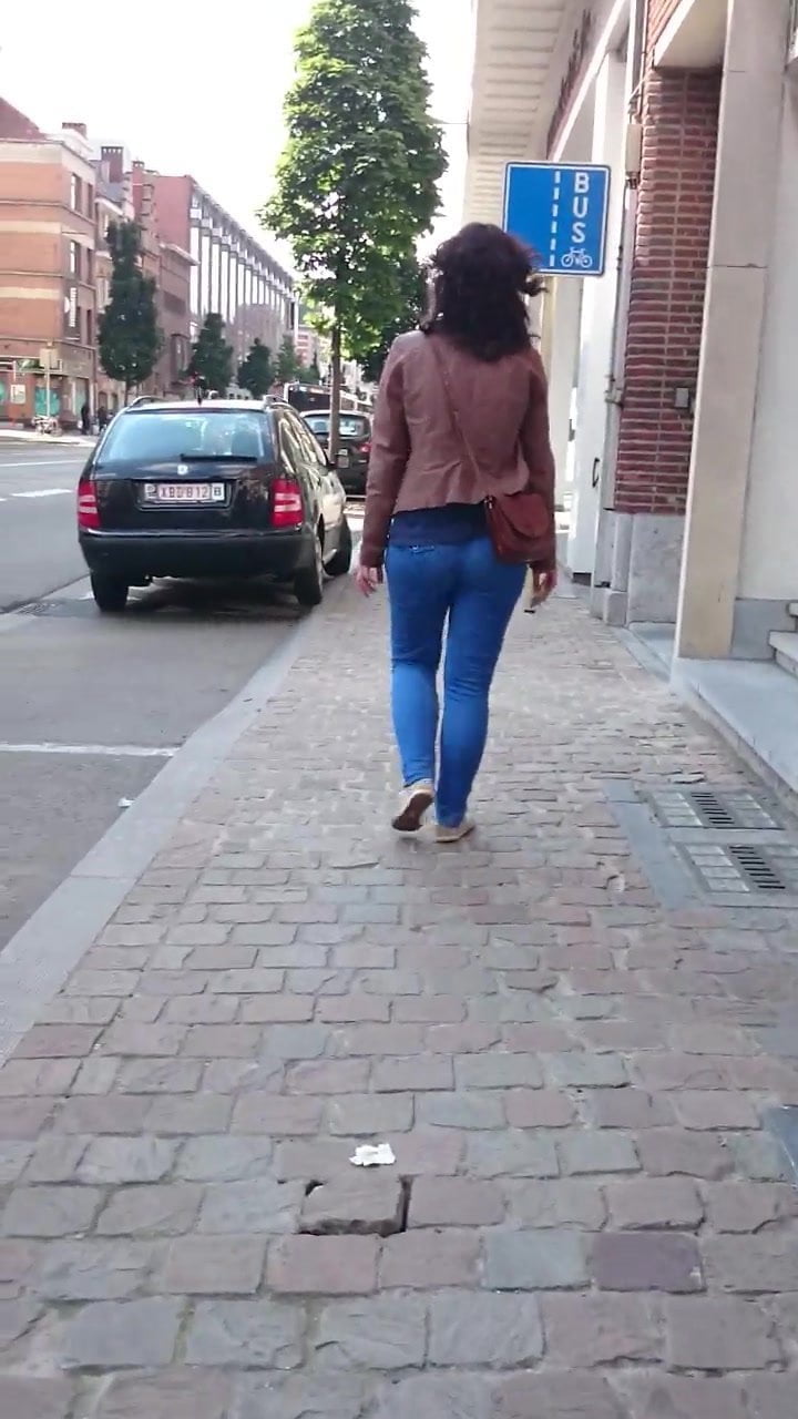 Walking Ass 9