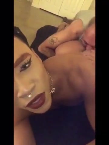 Crossdresser gets her ass licked