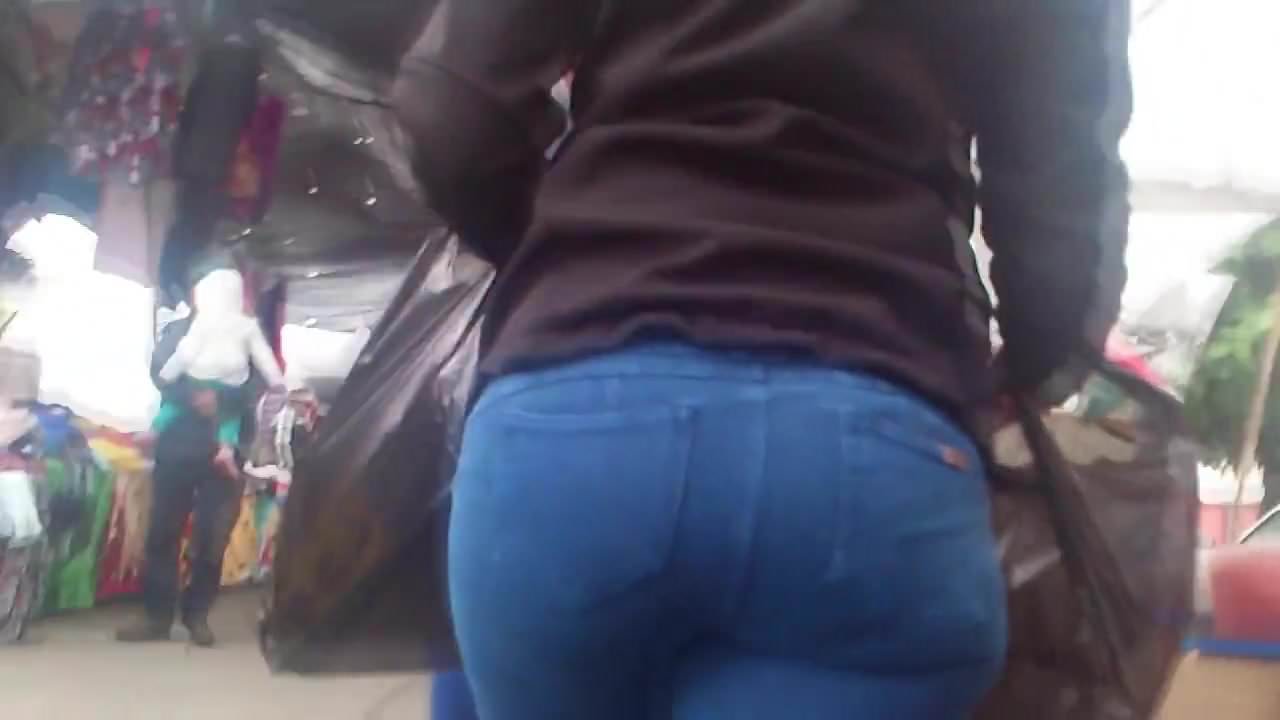 Candid jeans VPL bubble butt Pt. 2