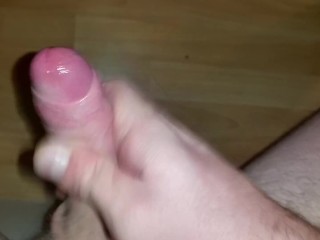 Amazing huge cumload. Squirtung all over the floor