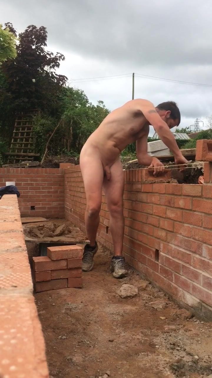 Naked builder