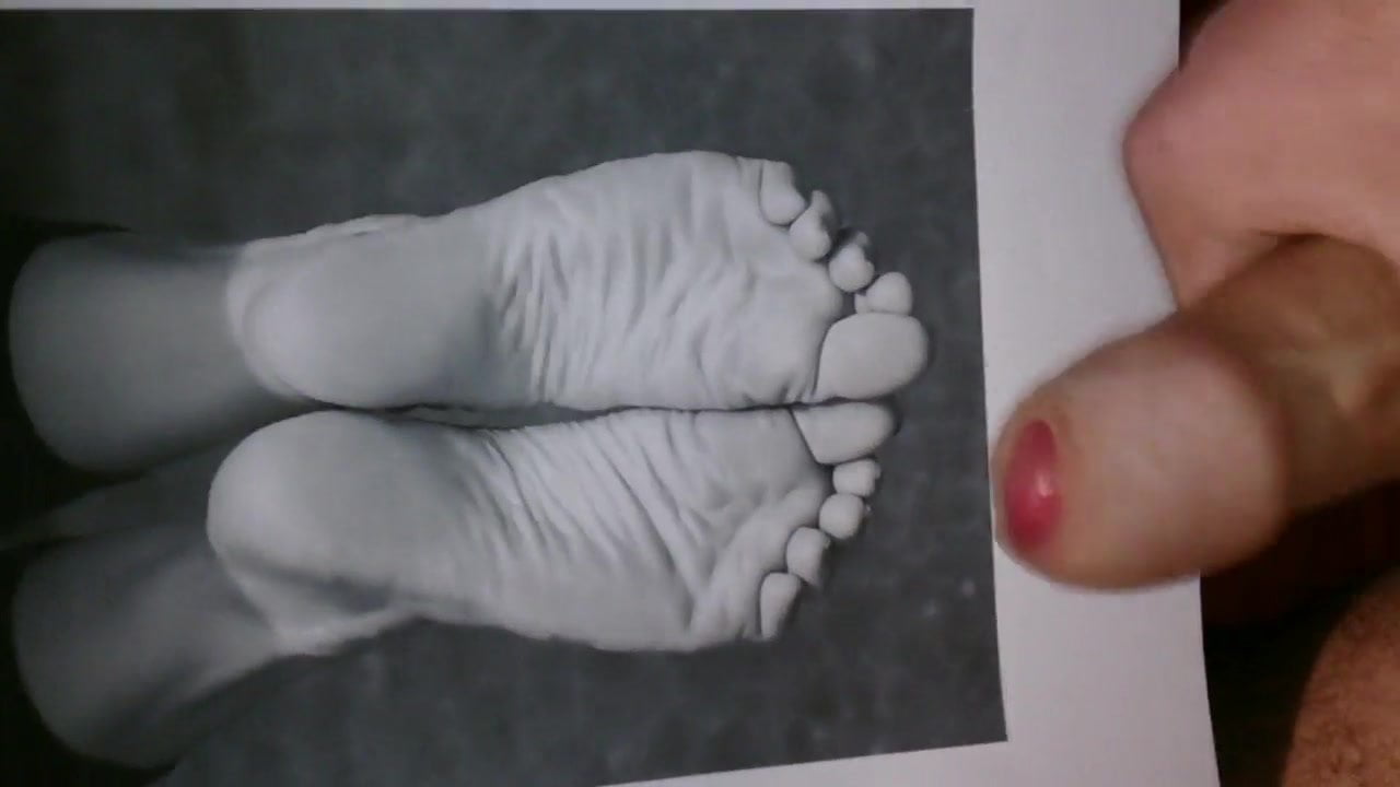 Feet tribute for SweetLucy88