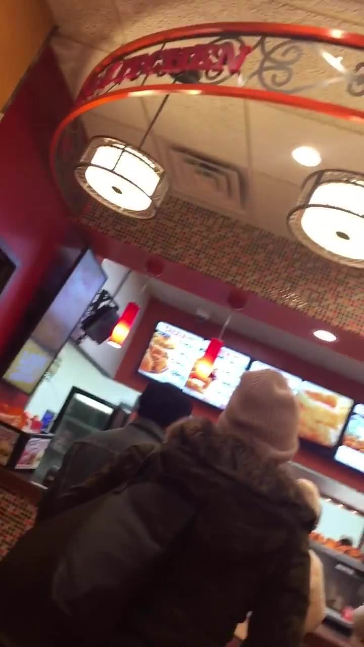 Big booty Mexican milf in Popeyes part 1