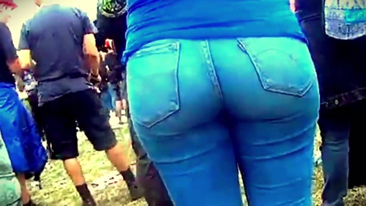 OUTDOOR EVENT BOOTY