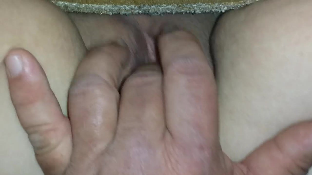 wife fingered