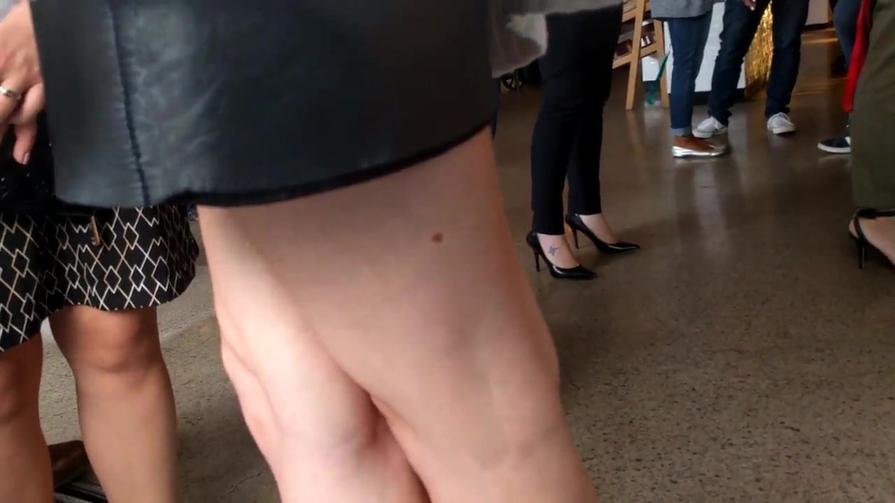Bare Candid Legs - BCL#199