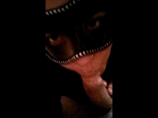 Masked french girlfriend makes a deepthroat to orgasm Elundriil & JagreenFR
