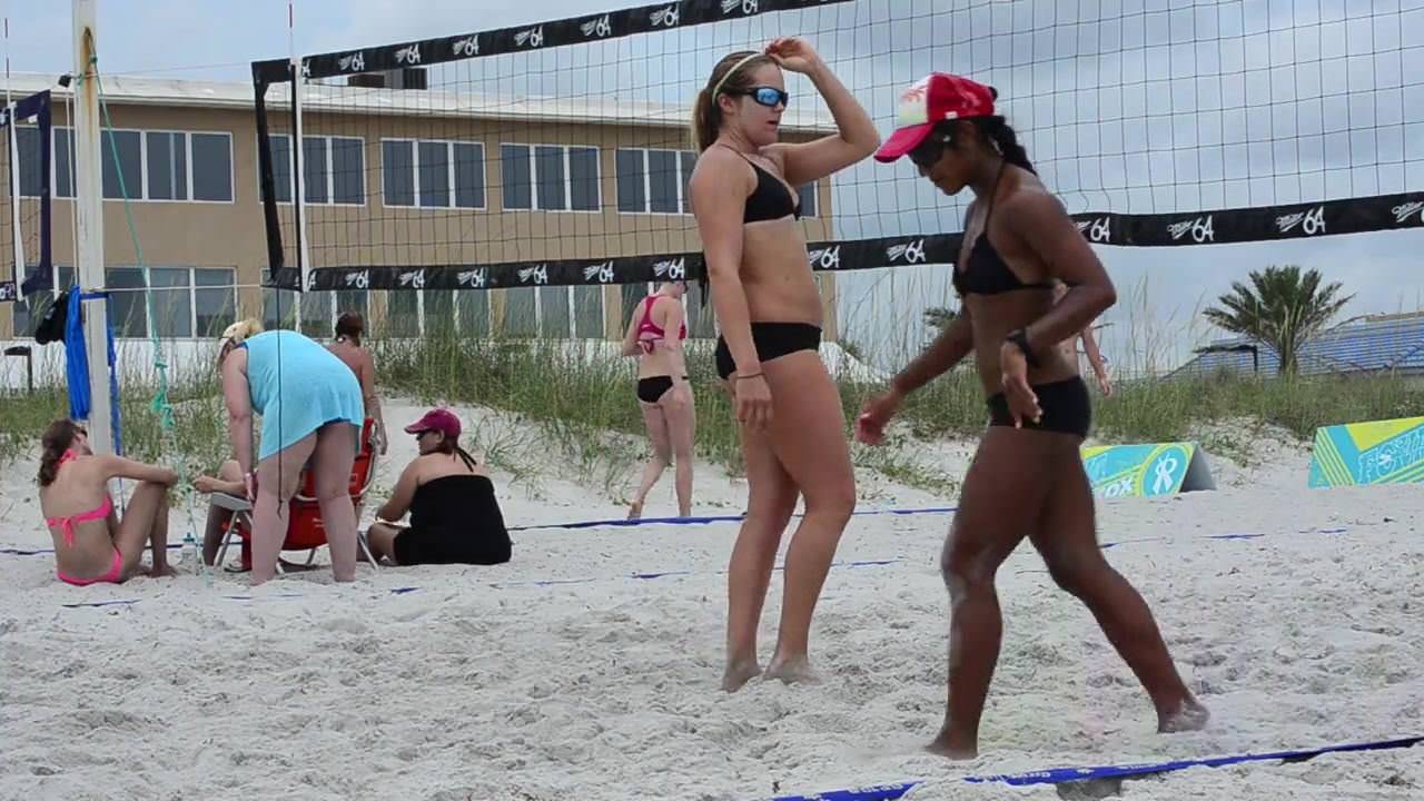 Sexy Beach Volleyball
