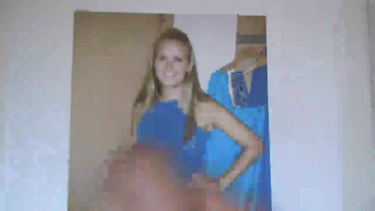 Tribute to kellysoccer199116 Sexy in blue dress