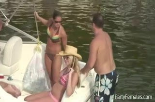 Hot Babes Party Hard On Boat During Spring Break