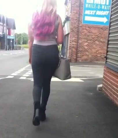 Sexy blonde body booty walking in tight jeans