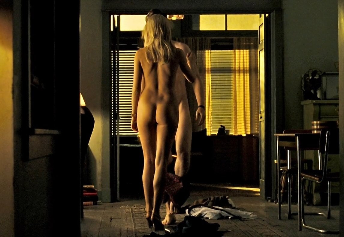 Sienna Miller Hot Sex And Butt In The Mysteries Of Pittsburg