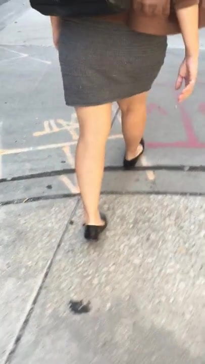 Nice young pawg in grey dress 1