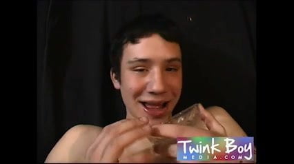 TwinkBoy Media Solo wank and anal exploration