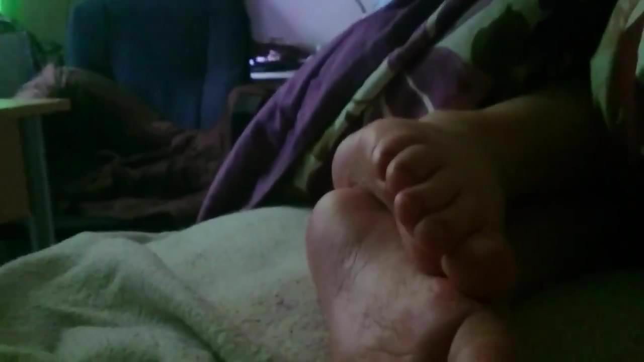 She lets me rub Her soles