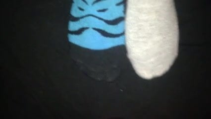 Cumming on my girlfriends socks 