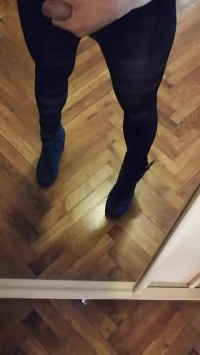 Nylons and heels male me wanna cum