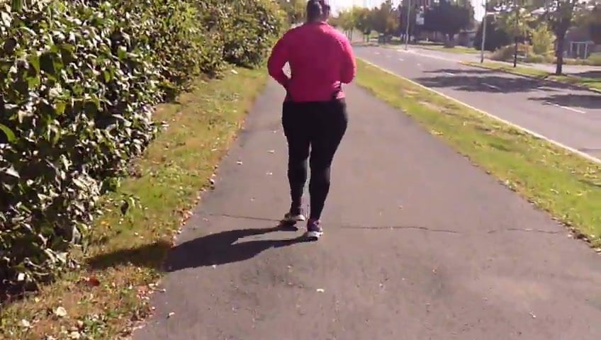 big ass babe on the road training