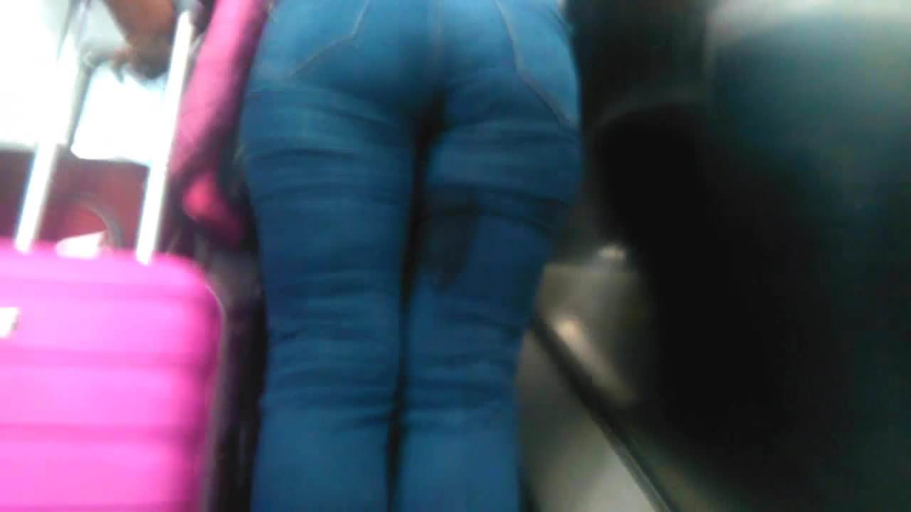 Girl ass on escalator 