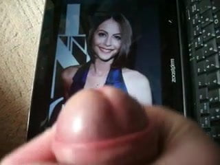 tribute to willa holland