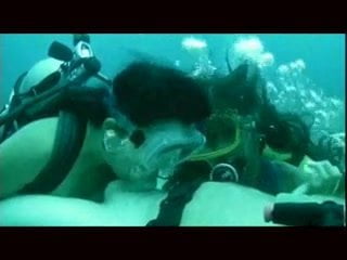 Scuba threesome pt.1