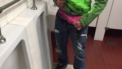 he is fucked to toilet by his manager