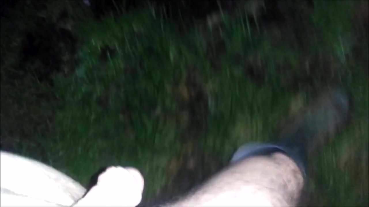walking while showing my penis at night