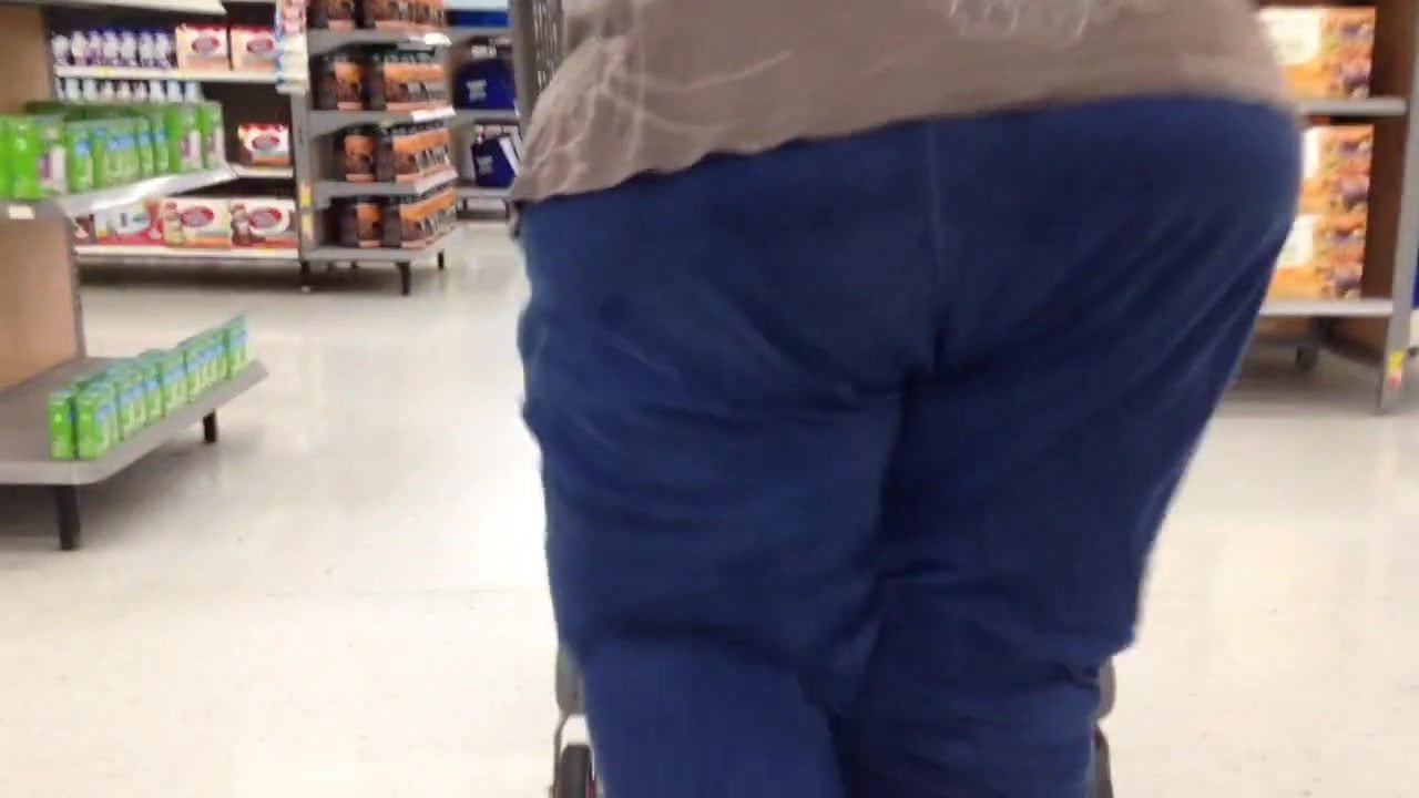 Huge SSBBW granny ass 1