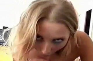 Hot blonde home fuck