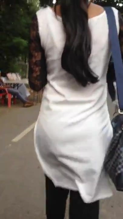 Indian Girl's Arse - 17 (Part 1) 