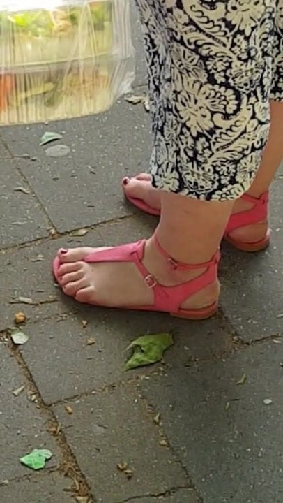 Nice purple teen feet 