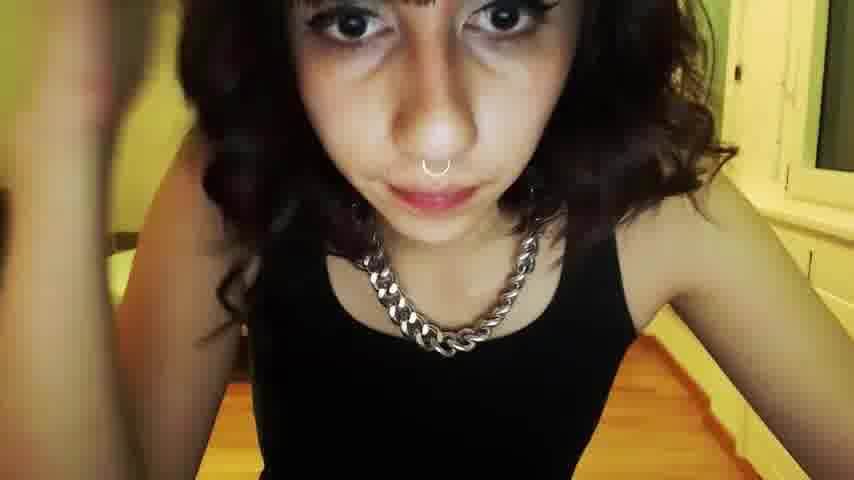 Teen shemale shows her pierced nipples and jerks off 