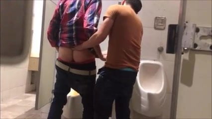 Two twinks caught in public toilet