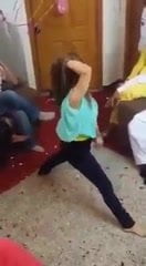 teen dance mujra