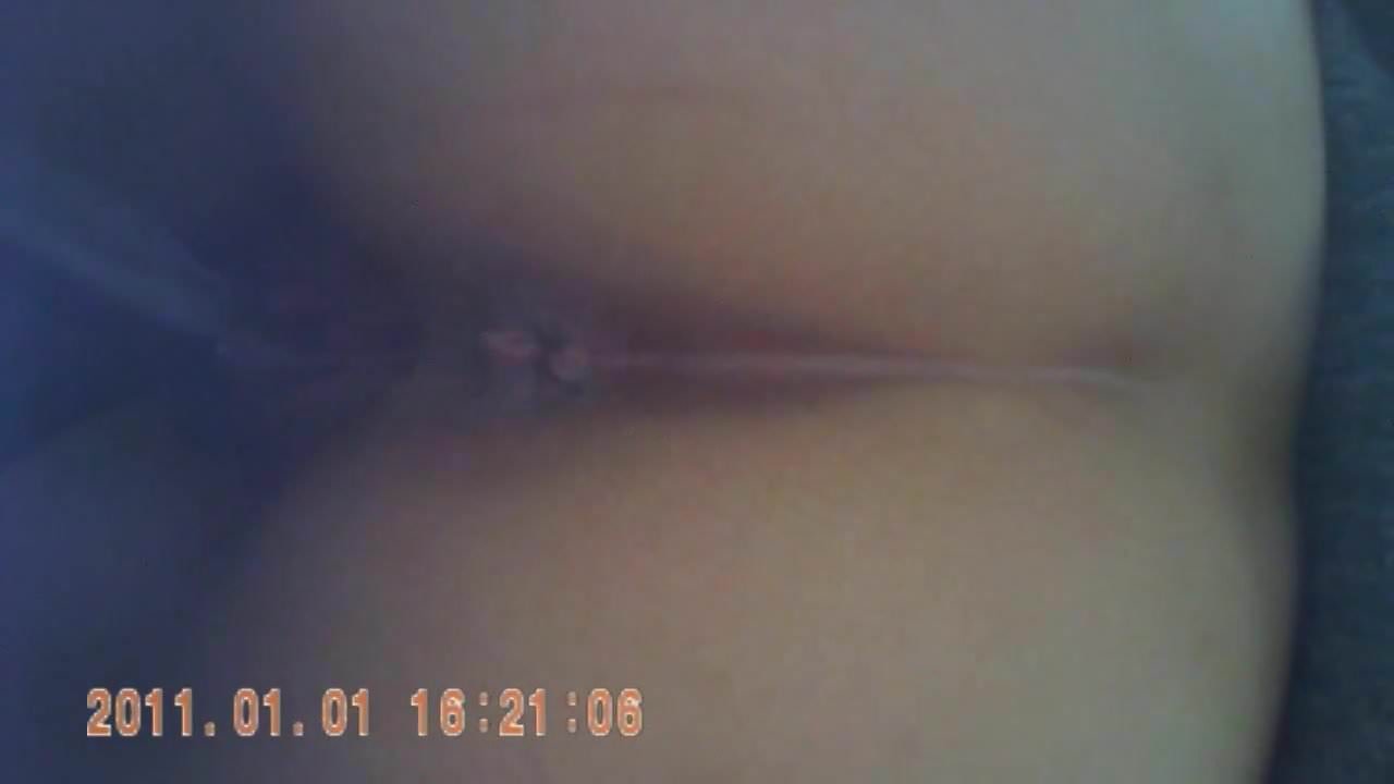 Spy cam on Korean restroom (24-87)