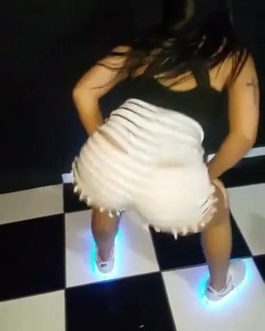 Spanish Chick Shaking Her Booty