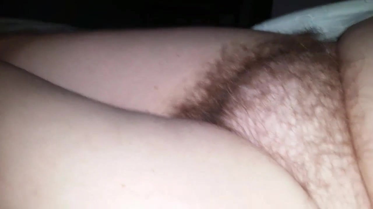 soft hairy pussy & ripe nipple early in the morning